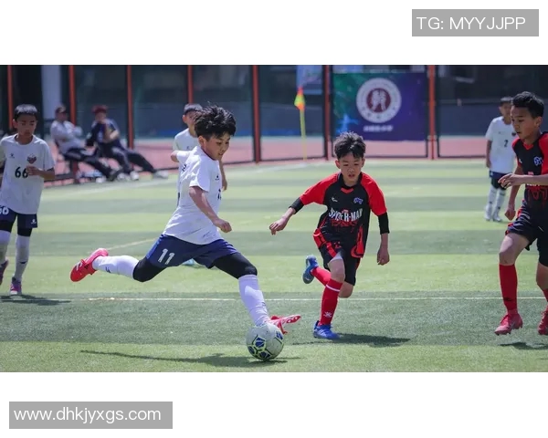 春潮盛宴足球明星云集的精彩瞬间回顾与分享